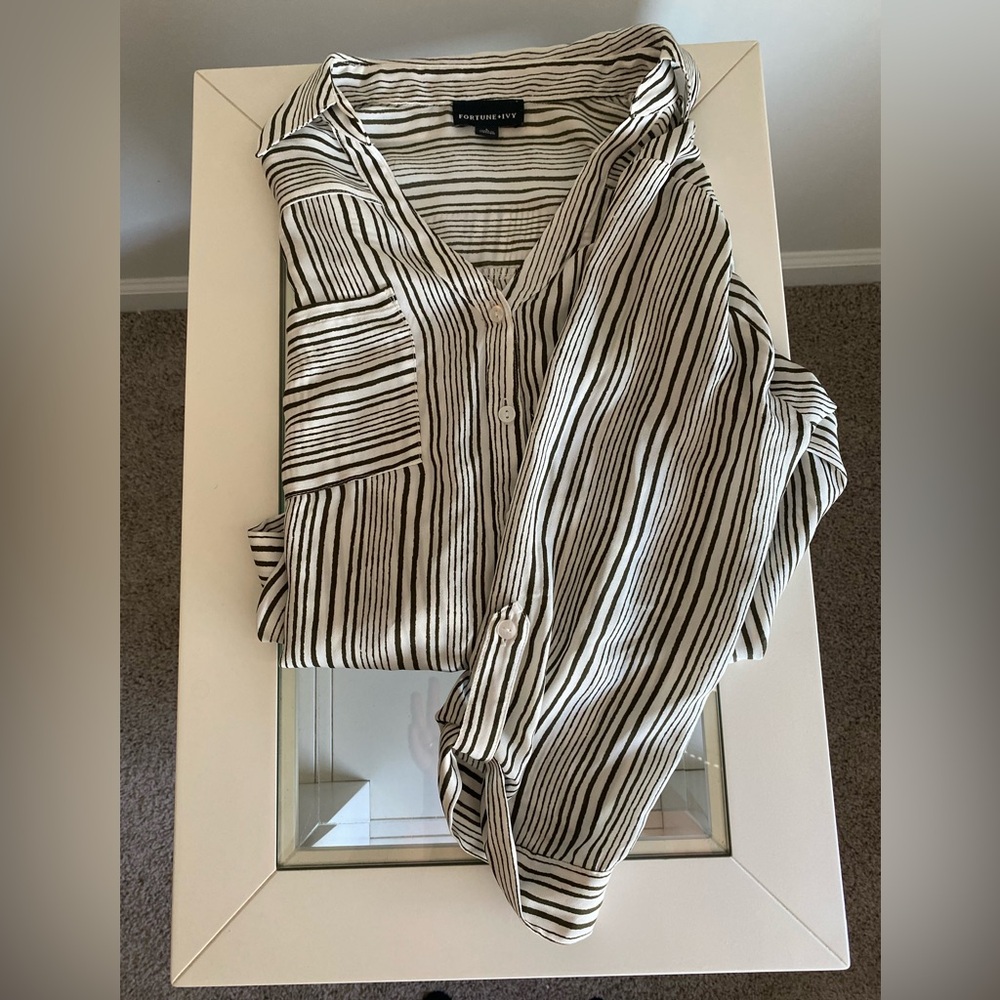 Green & White Striped Button-Front Women’s Top